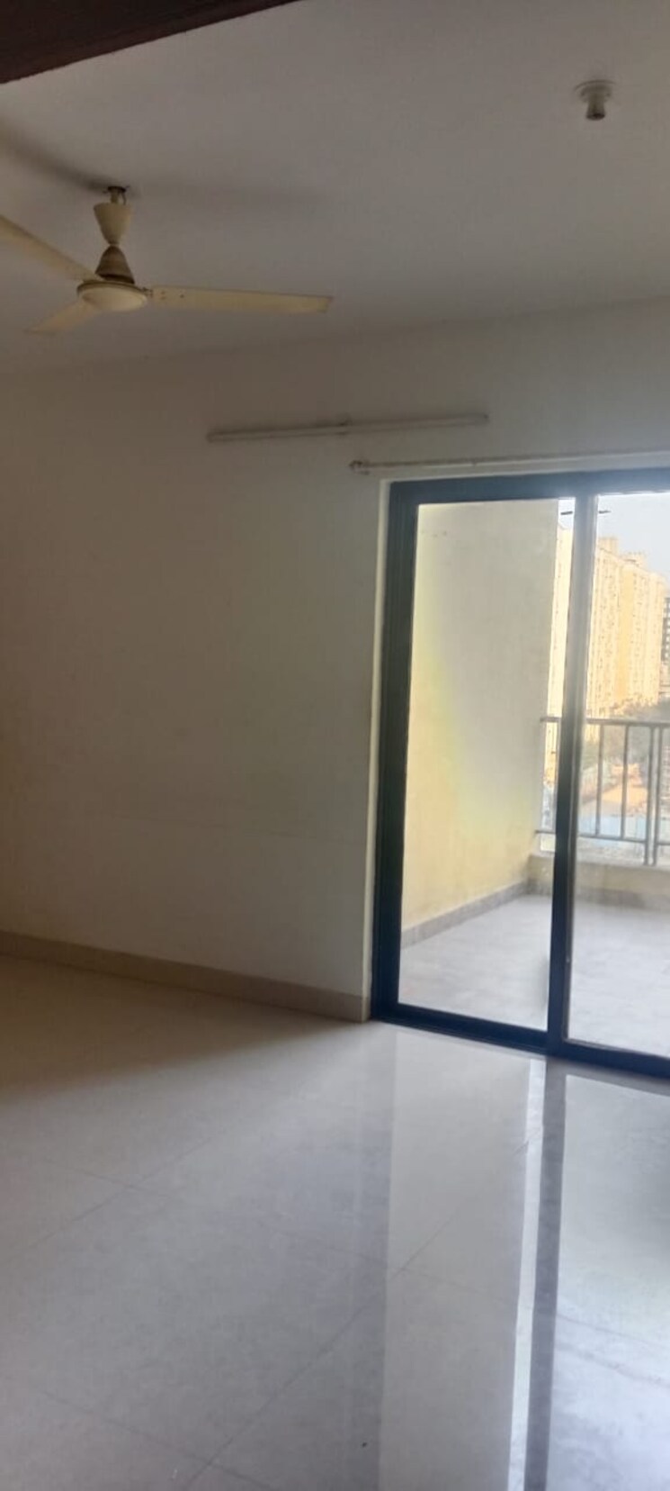 Room, atul-western-hills-phase-2 1.5 Bedroom 700 Sq.Ft. Apartment In Baner Pune 9787268