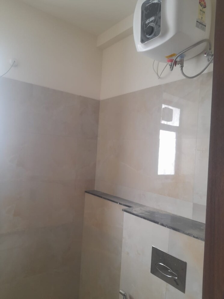 Room, m3m-latitude 4 Bedroom 3000 Sq.Ft. Apartment In Sector 65 Gurgaon 9787297