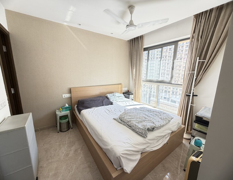 Bedroom, hiranandani-regent-hill 1 Bedroom 379 Sq.Ft. Apartment In Powai Mumbai 9787301