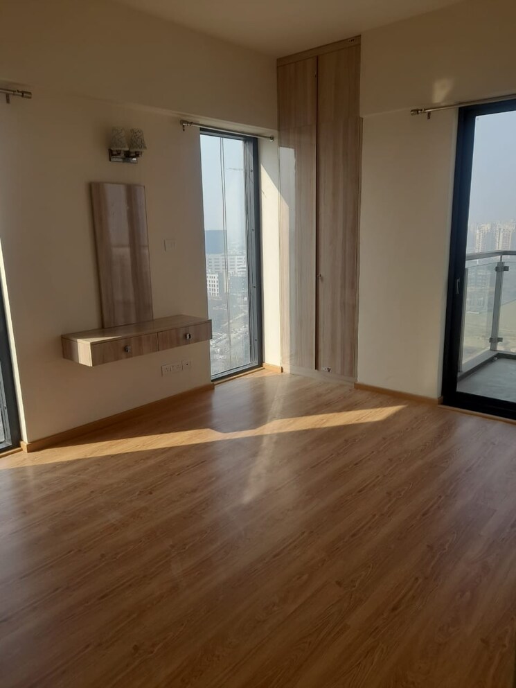 Cover Image, m3m-latitude 4 Bedroom 3000 Sq.Ft. Apartment In Sector 65 Gurgaon 9787302