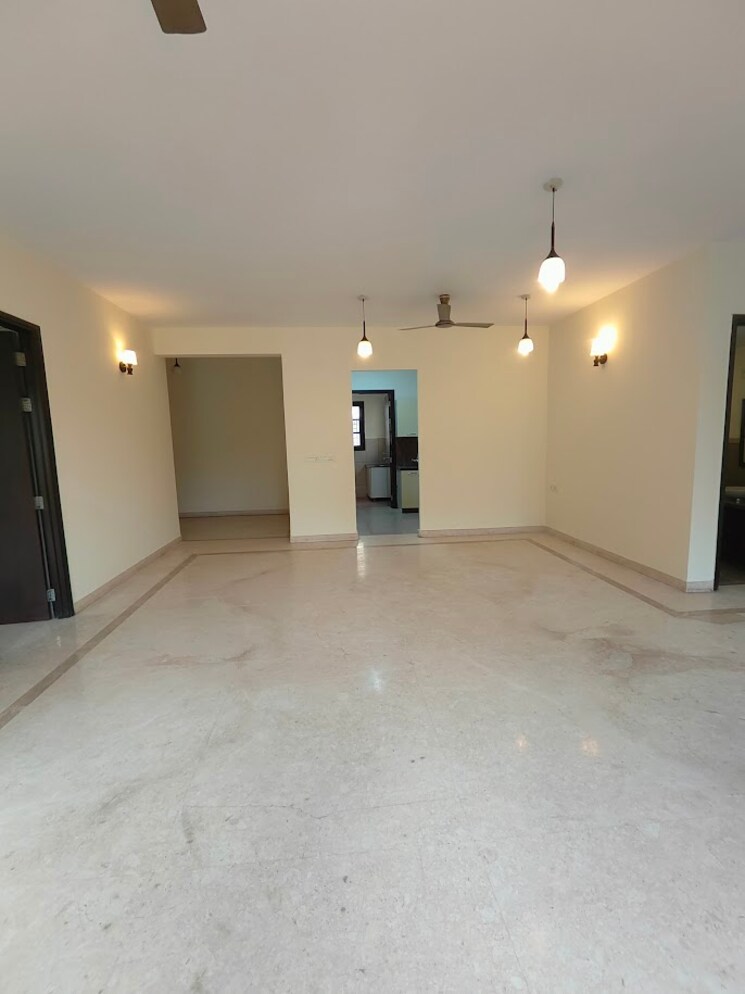 Room, prestige-silver-oak-apartment 3 Bedroom 2411 Sq.Ft. Apartment In Whitefield Bangalore 9787504