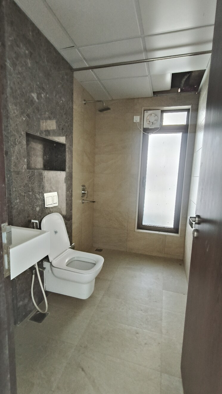 Attached Bathroom, peninsula-celestia-spaces 2 Bedroom 840 Sq.Ft. Apartment In Parel Mumbai 9787548
