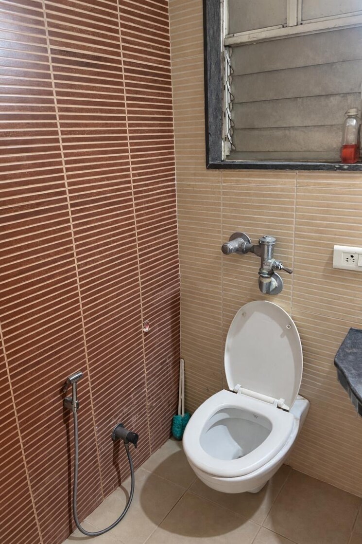 Bathroom, nyati-esplanade 2 Bedroom 1037 Sq.Ft. Apartment In Bavdhan Pune 9787537