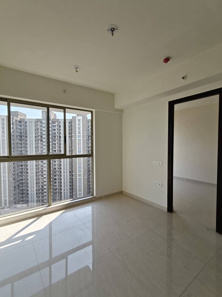 Living Room, lodha-crown-kolshet 1 Bedroom 500 Sq.Ft. Apartment In Kolshet Road Thane 9787573