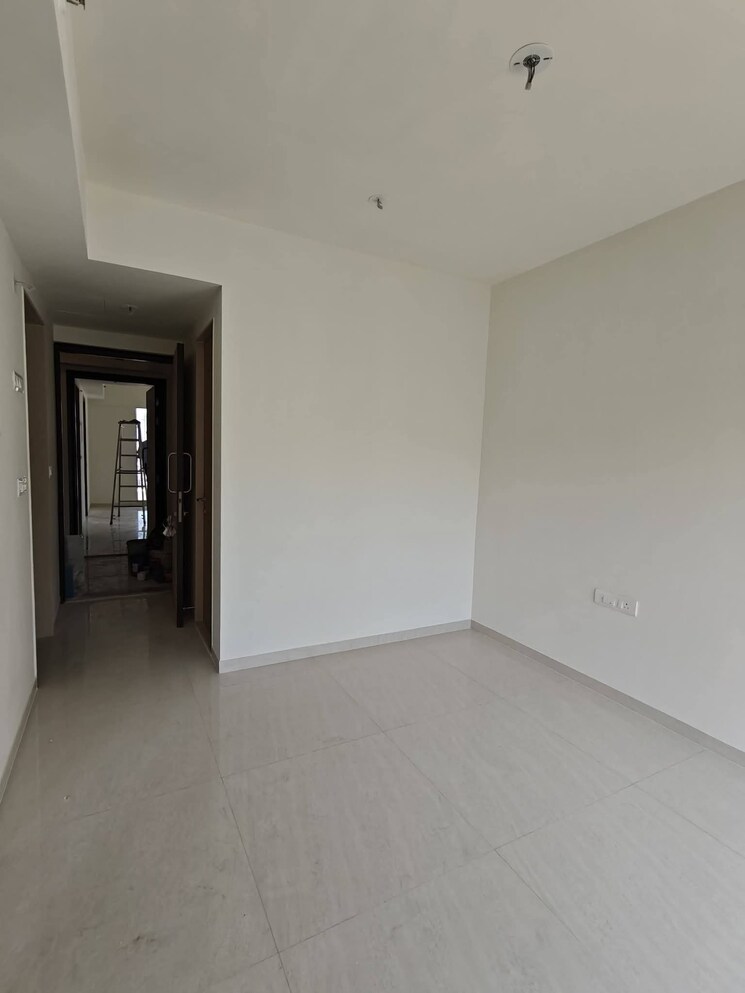 Bedroom, lodha-crown-kolshet 1 Bedroom 500 Sq.Ft. Apartment In Kolshet Road Thane 9787573