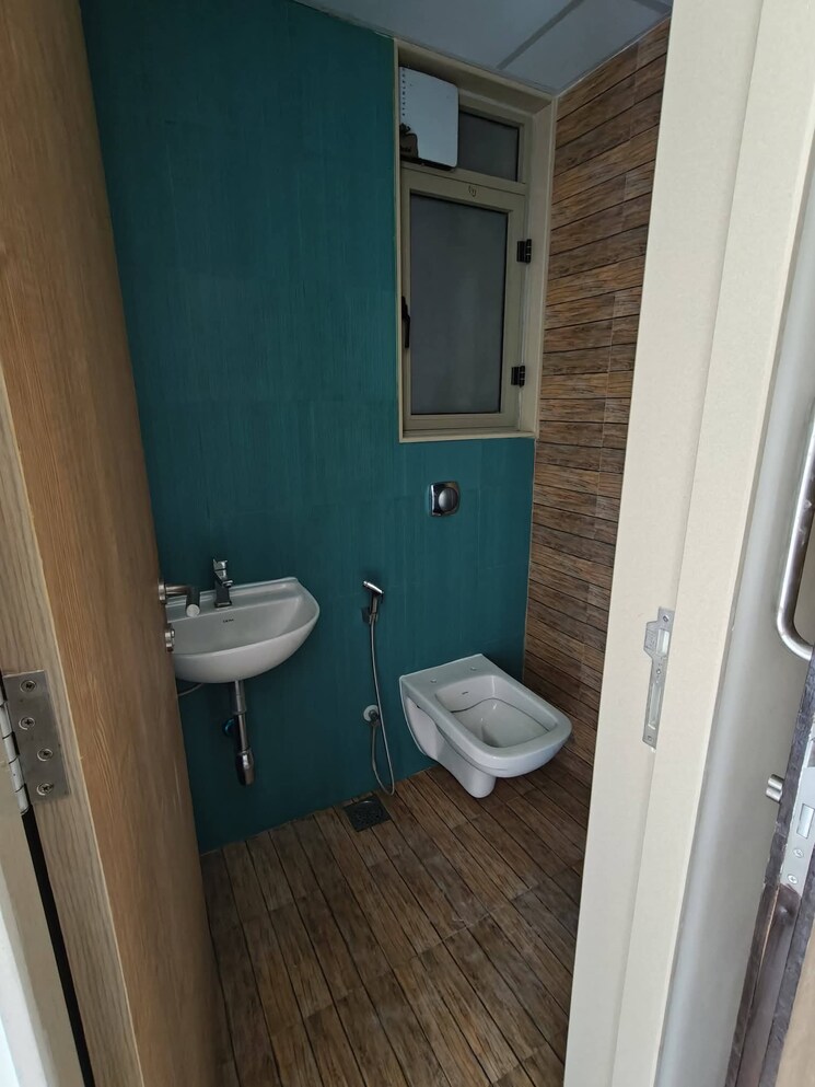 Bathroom, lodha-crown-kolshet 1 Bedroom 322 Sq.Ft. Apartment In Kolshet Road Thane 9787614