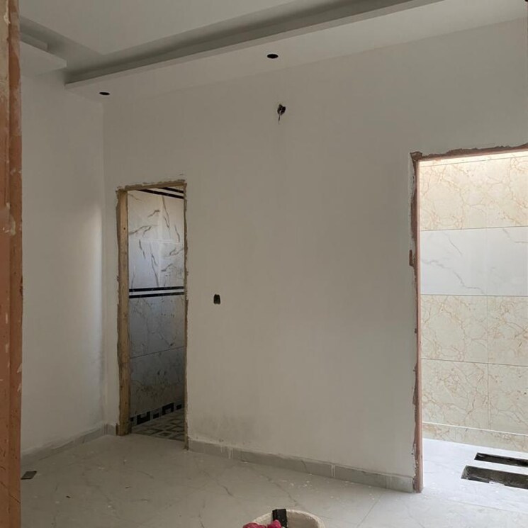 Room, pallavpuram 3 Bedroom 109 Sq.Yd. Independent House In Pallavpuram Meerut 9787638