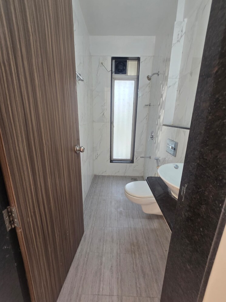 Attached Bathroom, vasant-fiona 3 Bedroom 833 Sq.Ft. Apartment In Pokhran Road No Two Thane 9787703