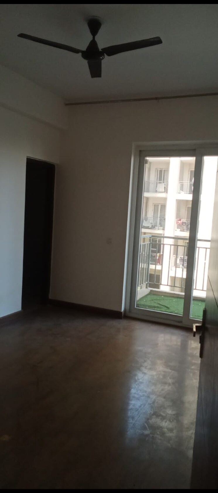 Room, puri-aanandvilas 3.5 Bedroom 2335 Sq.Ft. Apartment In Sector 81 Faridabad 9787744