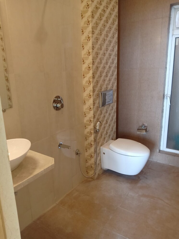 Master Bedroom, hiranandani-gardens-torino 3 Bedroom 1440 Sq.Ft. Apartment In Powai Mumbai 9787798