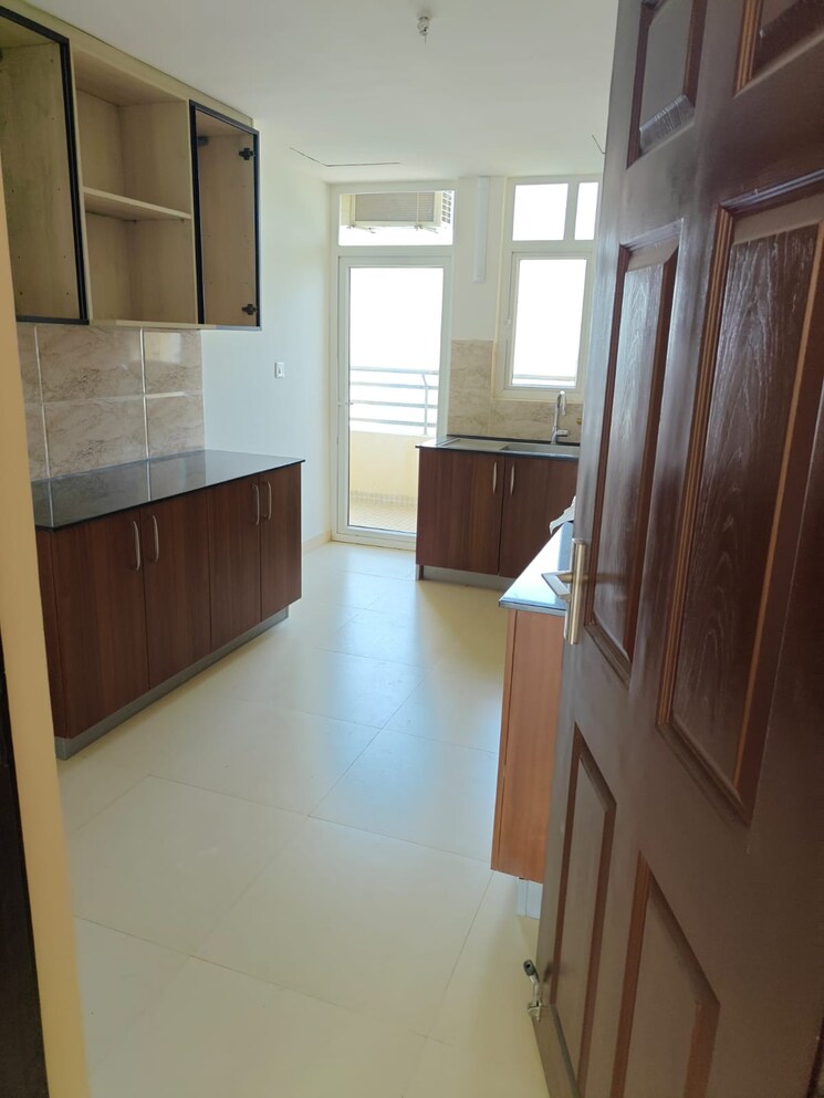 Kitchen, rwa-apartments-sector-40 3 Bedroom 3500 Sq.Ft. Builder Floor In Sector 40 Noida 9787838