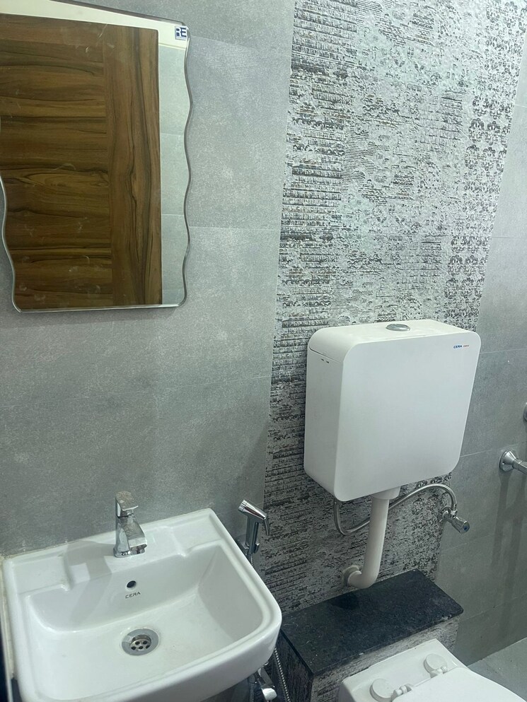 Bathroom, raunak-unnathi-greens 2 Bedroom 735 Sq.Ft. Apartment In Kasarvadavali Thane 9787942