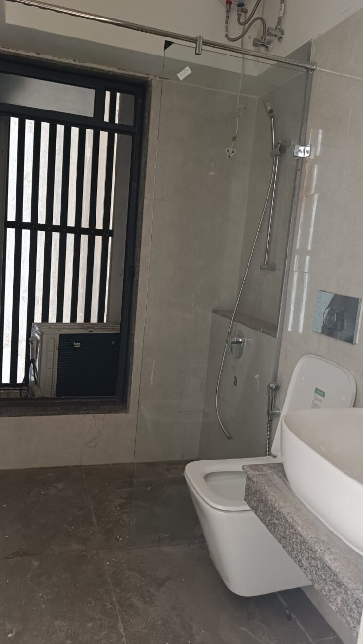 Bathroom, kanakia-levels 3 Bedroom 1112 Sq.Ft. Apartment In Malad East Mumbai 9788006
