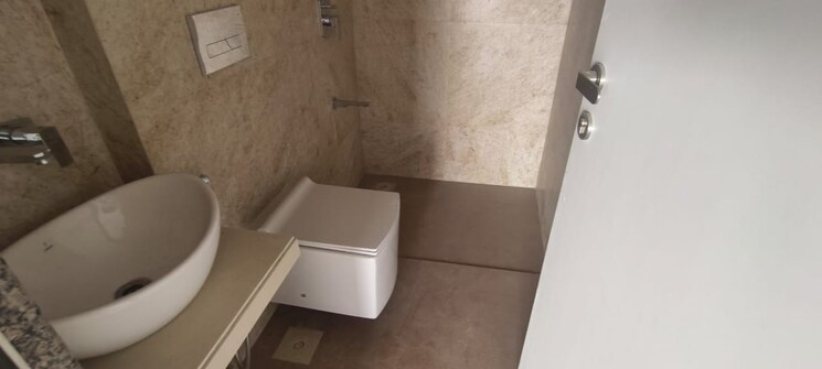 Bathroom, kanakia-silicon-valley 2 Bedroom 666 Sq.Ft. Apartment In Powai Mumbai 9788020