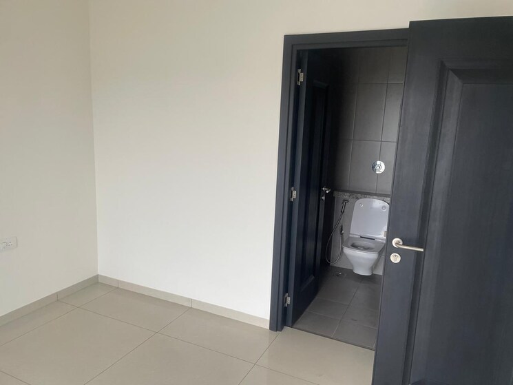 Room, kothrud 3 Bedroom 1937 Sq.Ft. Apartment In Kothrud Pune 9788051