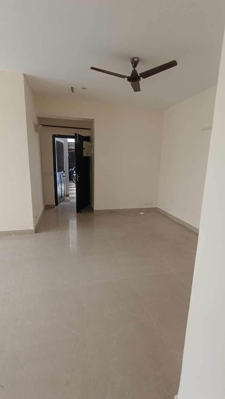 Room, aditya-celebrity-homes 3 Bedroom 1445 Sq.Ft. Apartment In Sector 76 Noida 9788079