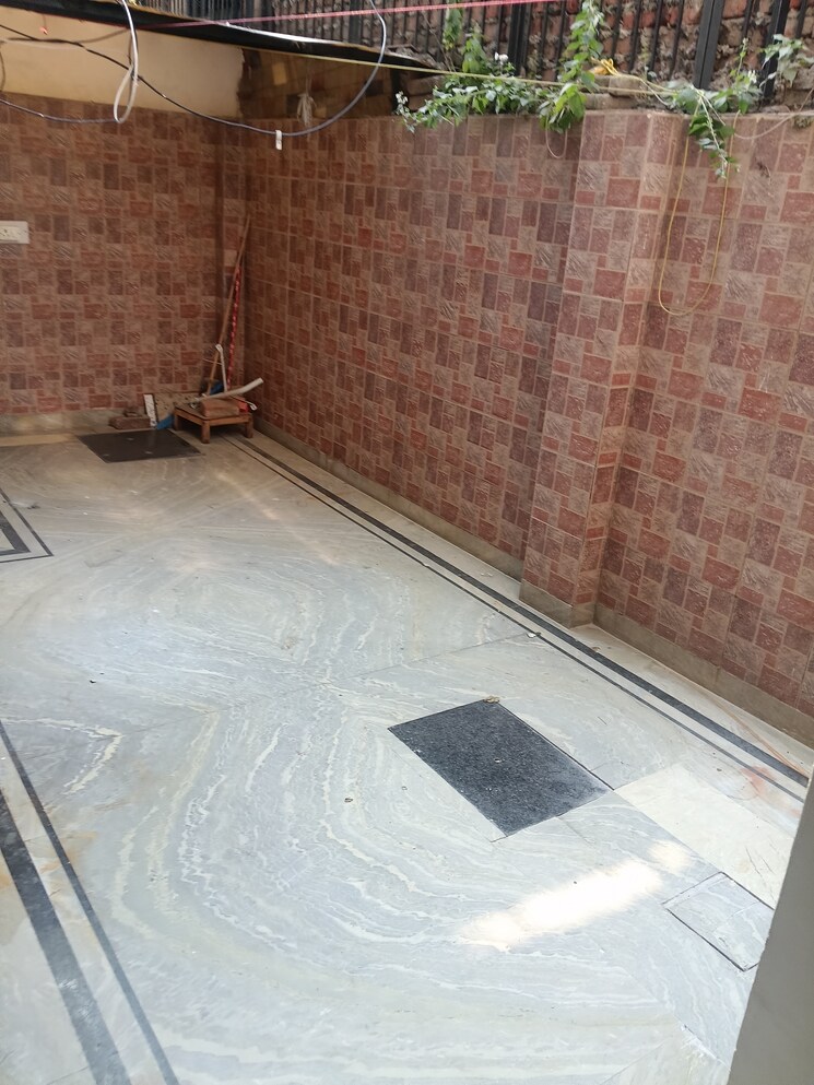 Bathroom, rwa-apartments-sector-21 2 Bedroom 1001 Sq.Ft. Apartment In Sector 21 Noida 9788074