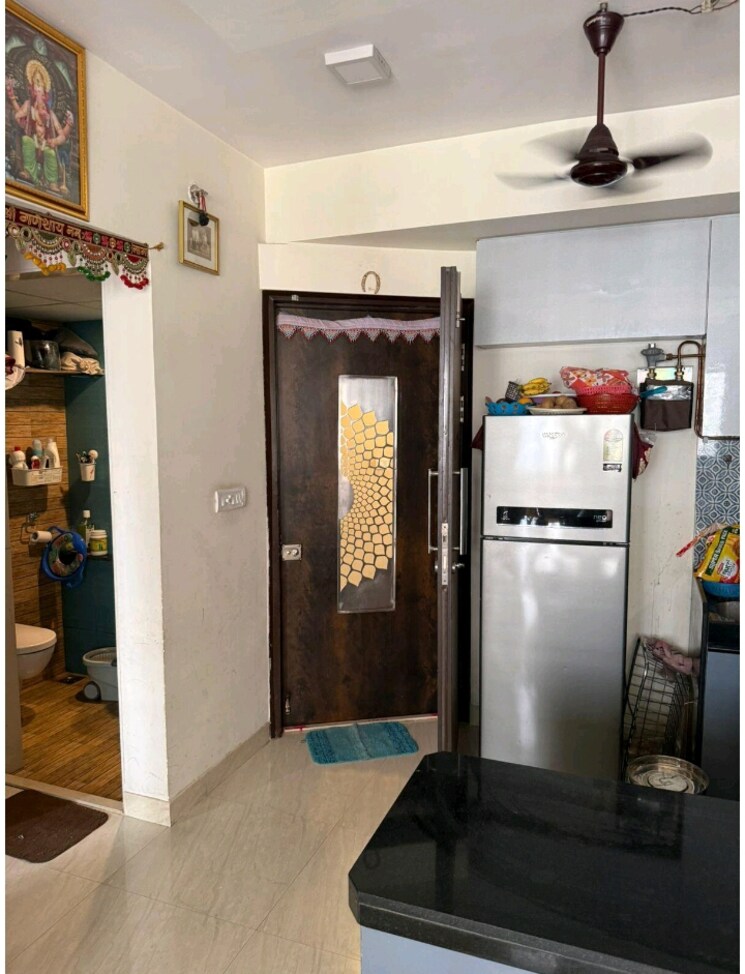 Living Room, lodha-crown-quality-homes 2 Bedroom 474 Sq.Ft. Apartment In Majiwada Thane 9788179