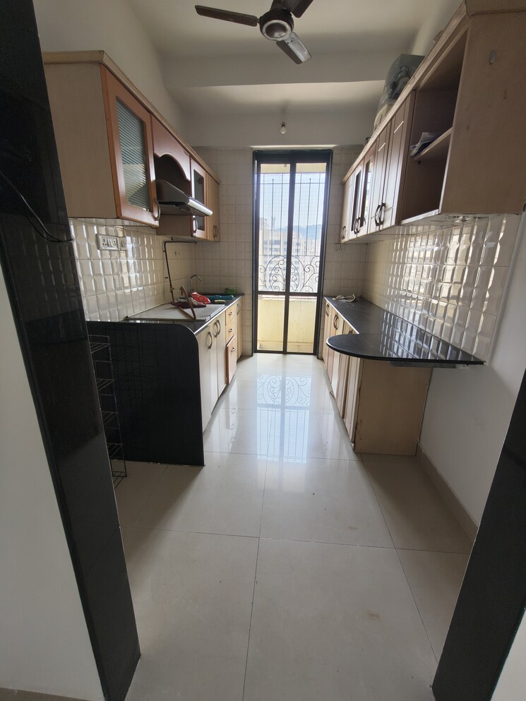 Kitchen, lake-pleasant 2 Bedroom 750 Sq.Ft. Apartment In Powai Mumbai 9788206