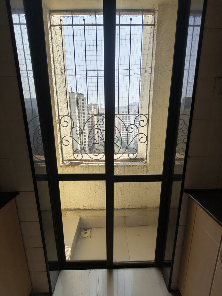 Exterior View, lake-pleasant 2 Bedroom 750 Sq.Ft. Apartment In Powai Mumbai 9788206