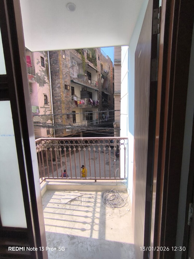 Balcony, saket 1 Bedroom 350 Sq.Ft. Builder Floor In Saket Delhi 9788248