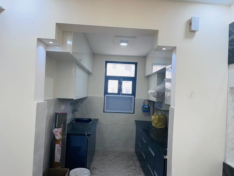 Kitchen, sector 23 dwarka 3 Bedroom 1500 Sq.Ft. Apartment In Sector 23 Dwarka Delhi 9788312