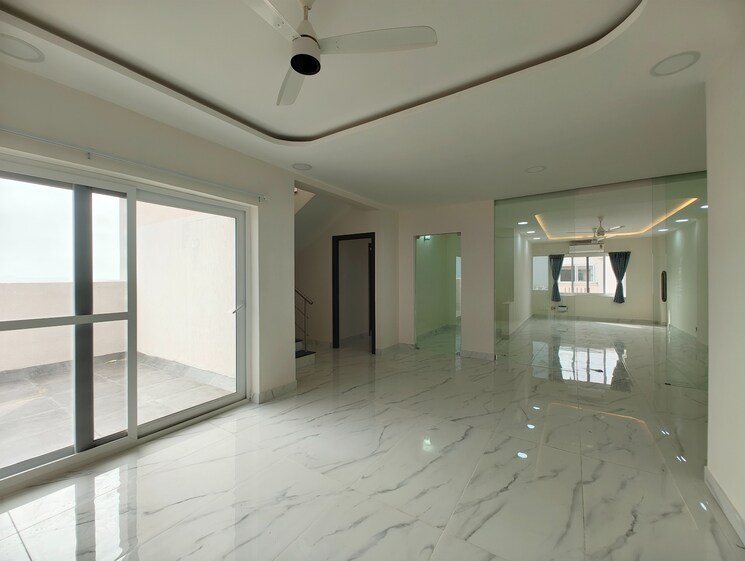Room, laurels-chaitaniya 4 Bedroom 5000 Sq.Ft. Apartment In Alwarpet Chennai 9788316