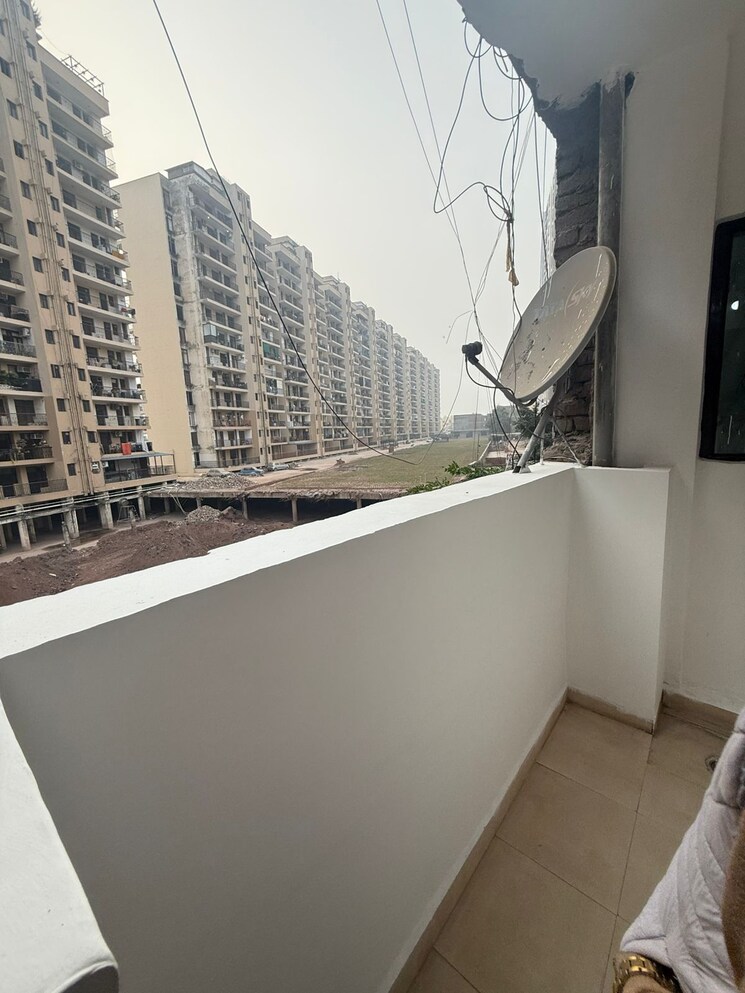 Balcony, ms-enclave-zirakpur 3 Bedroom 950 Sq.Ft. Apartment In Dhakoli Zirakpur 9788352