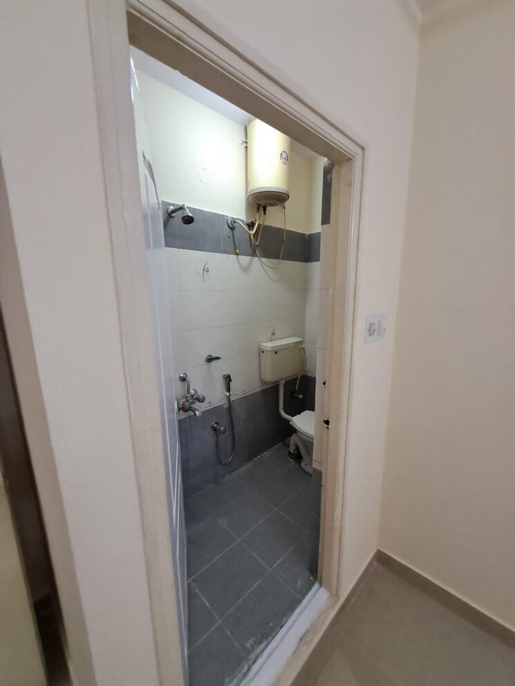 Bathroom, ombr layout 3 Bedroom 1200 Sq.Ft. Independent House In Ombr Layout Bangalore 9788345