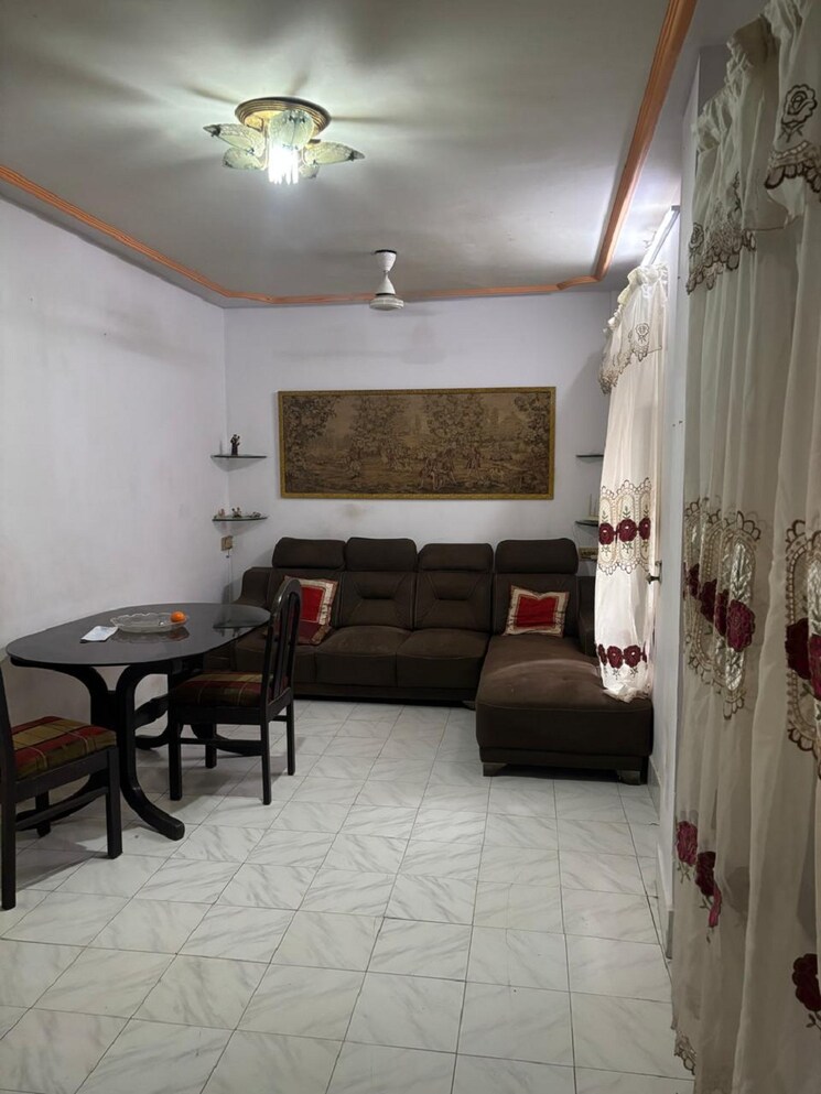 Cover Image, bandra west 1 Bedroom 500 Sq.Ft. Apartment In Bandra West Mumbai 9788364