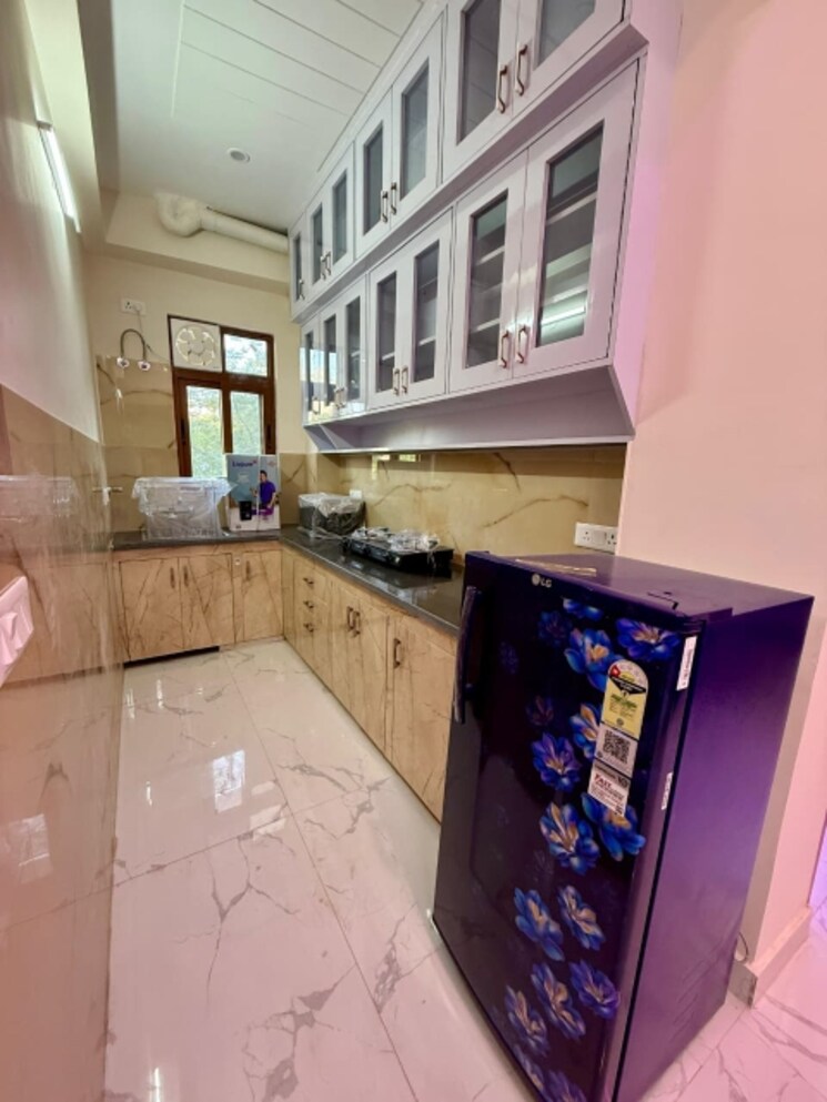 Kitchen, ardee-city 2 Bedroom 1100 Sq.Ft. Builder Floor In Sector 52 Gurgaon 9788380