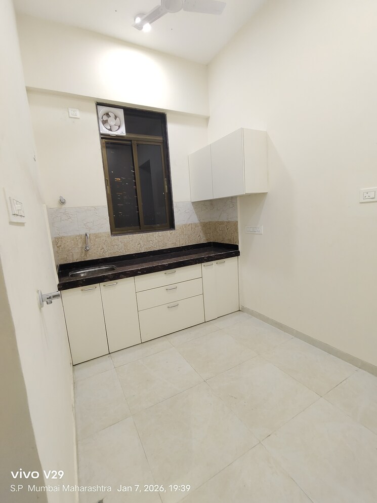 Kitchen, lodha-vista 1 Bedroom 400 Sq.Ft. Apartment In Lower Parel Mumbai 9788477