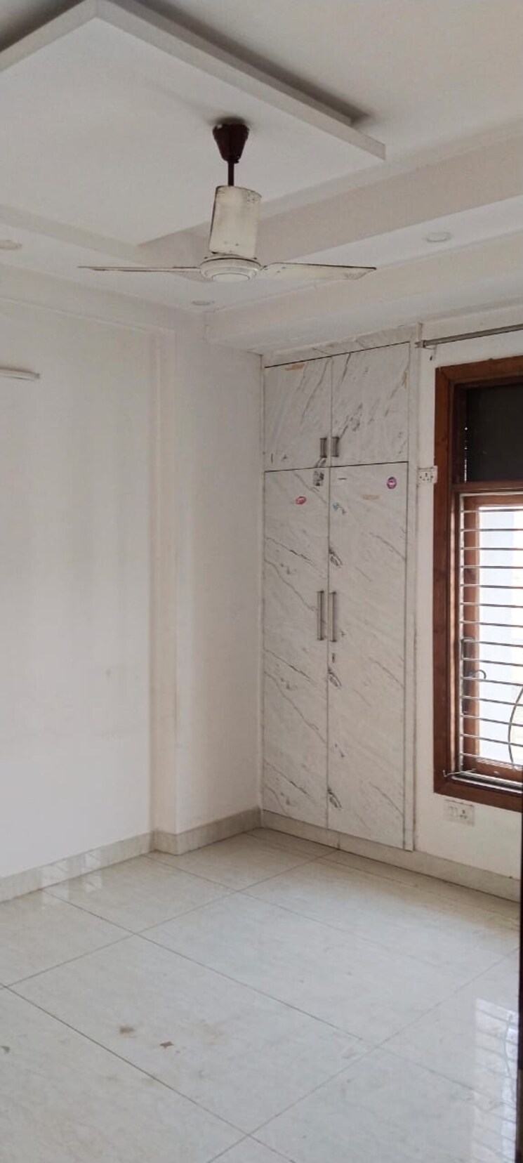Room, vvip-addresses 3 Bedroom 1850 Sq.Ft. Apartment In Raj Nagar Extension Ghaziabad 9788469