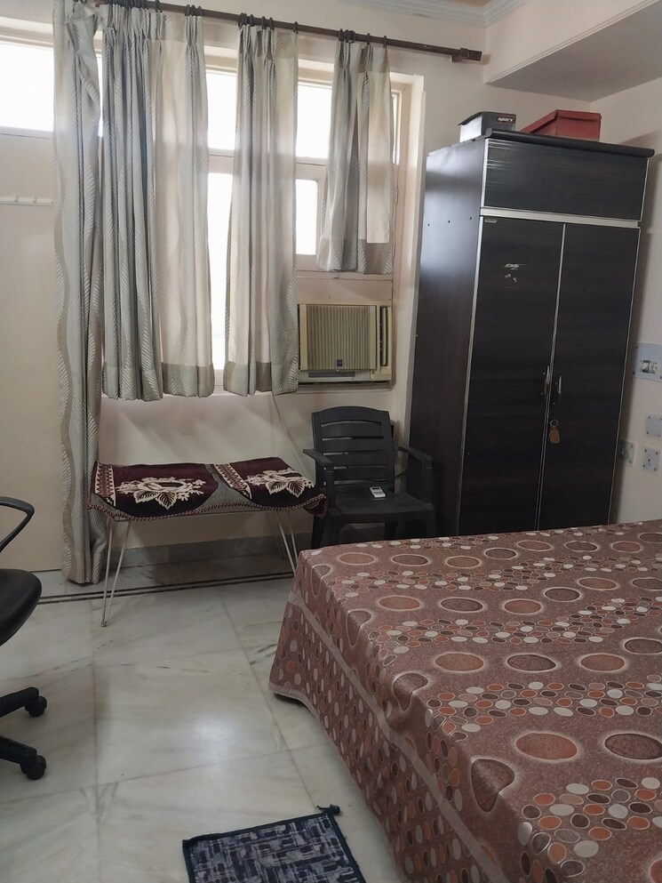 Bedroom, sector 18 dwarka 3 Bedroom 1500 Sq.Ft. Apartment In Sector 18 Dwarka Delhi 9788519
