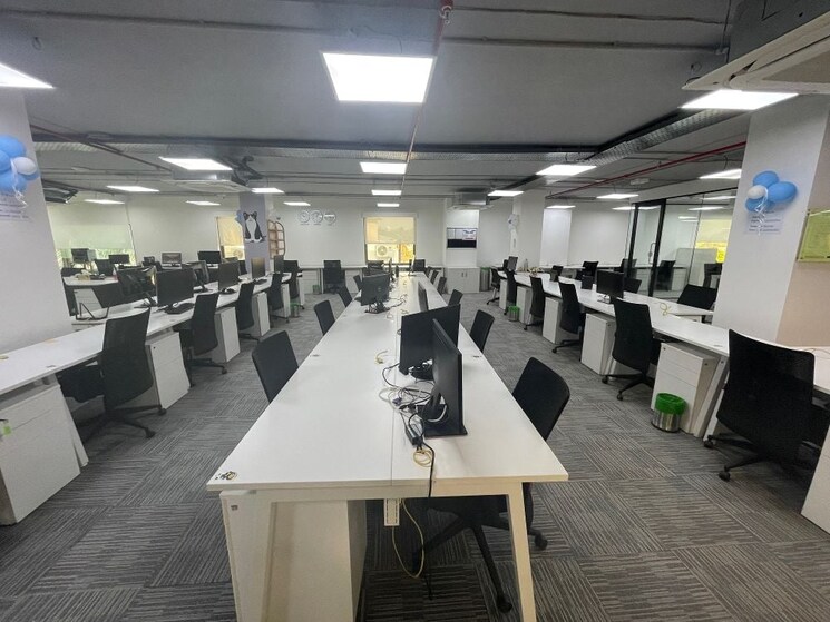 Team Area, sector 63 Commercial Office Space 15500 Sq.Ft. In Sector 63 Noida 9788612