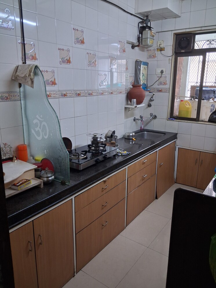 Kitchen, blue-star-apartment 1 Bedroom 410 Sq.Ft. Apartment In Andheri West Mumbai 9788688
