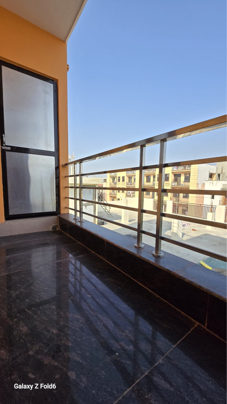 Balcony, chattarpur 2 Bedroom 850 Sq.Ft. Builder Floor In Chattarpur Delhi 9789089