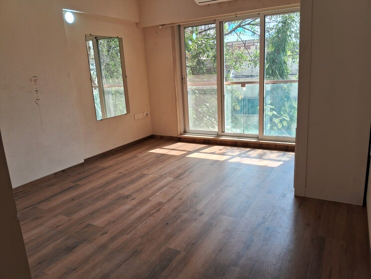 Room, kings-apartment-santacruz 3 Bedroom 1200 Sq.Ft. Apartment In Santacruz East Mumbai 9789094