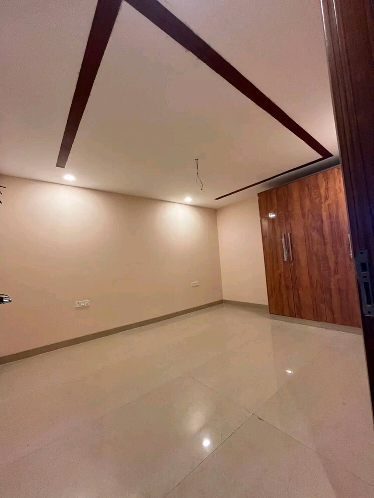 Room, chattarpur 4 Bedroom 1800 Sq.Ft. Builder Floor In Chattarpur Delhi 9789355