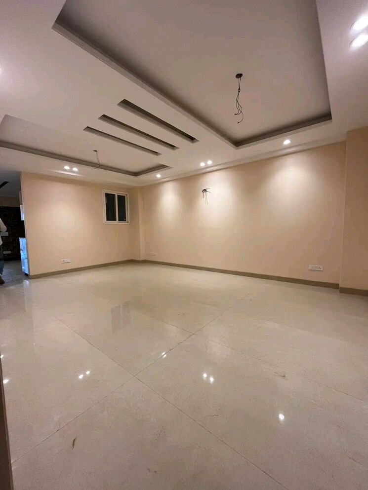 Room, chattarpur 4 Bedroom 1800 Sq.Ft. Builder Floor In Chattarpur Delhi 9789355