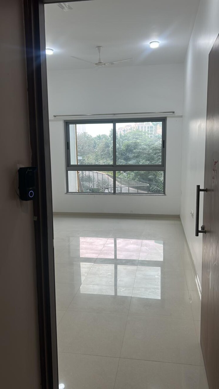 Cover Image, kalpataru-immensa-d 2 Bedroom 664 Sq.Ft. Apartment In Kolshet Road Thane 9789702