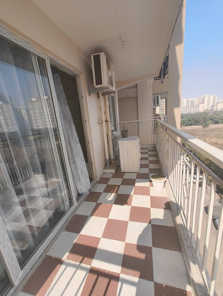 Balcony, shree-vardhman-green-court 2 Bedroom 700 Sq.Ft. Apartment In Sector 90 Gurgaon 9790061