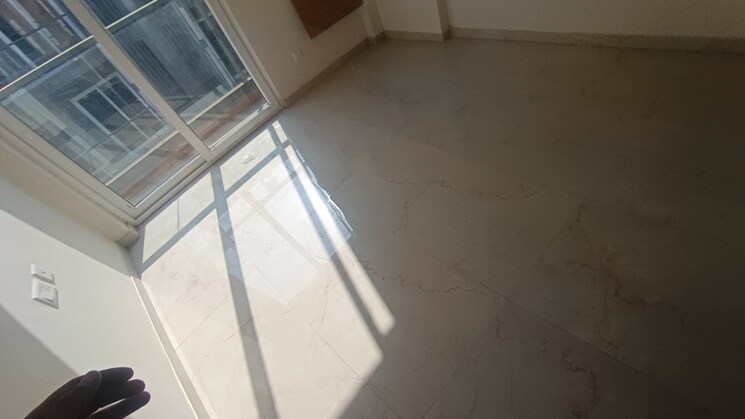 Balcony, smart-world-gems 3 Bedroom 1550 Sq.Ft. Apartment In Sector 89 Gurgaon 9790144