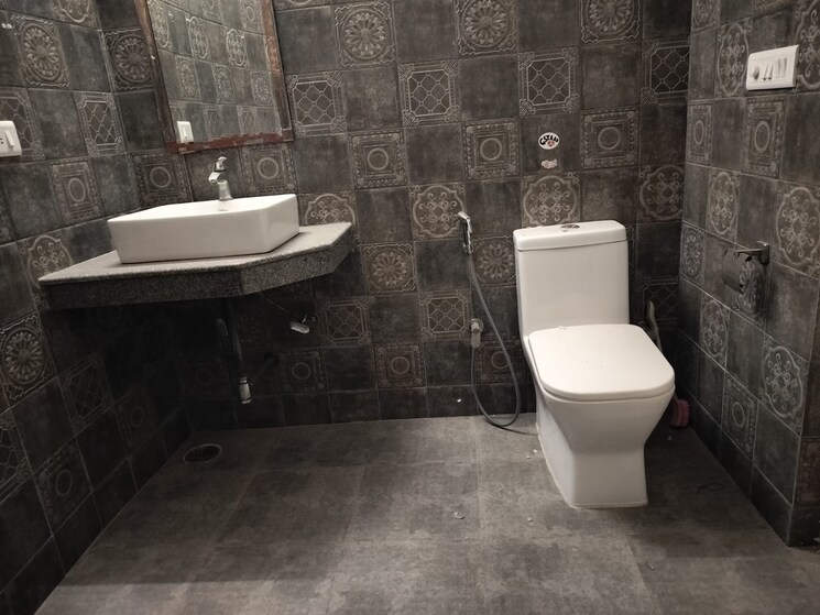 Bathroom, eldeco-ananda 3.5 Bedroom 2250 Sq.Ft. Apartment In Sector 48 Noida 9790273