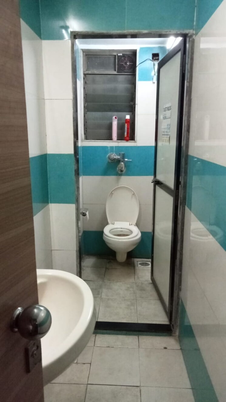 Bathroom, bhandup west Commercial Office Space 1000 Sq.Ft. In Bhandup West Mumbai 9790722