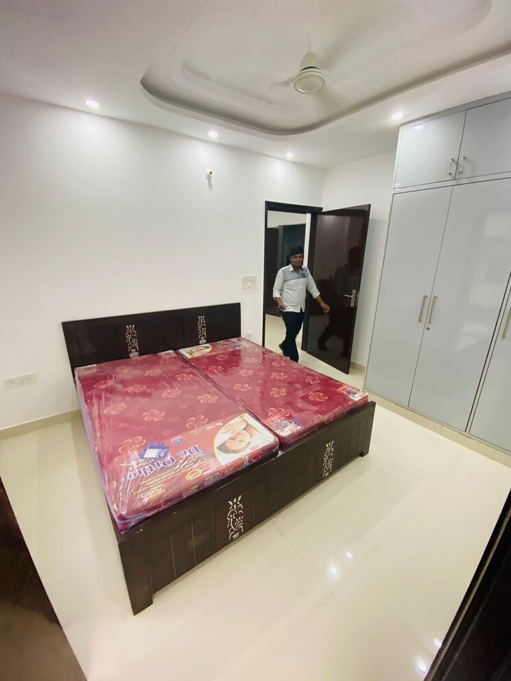 Bedroom, sector 11 dwarka 3 Bedroom 1500 Sq.Ft. Apartment In Sector 11 Dwarka Delhi 9790802