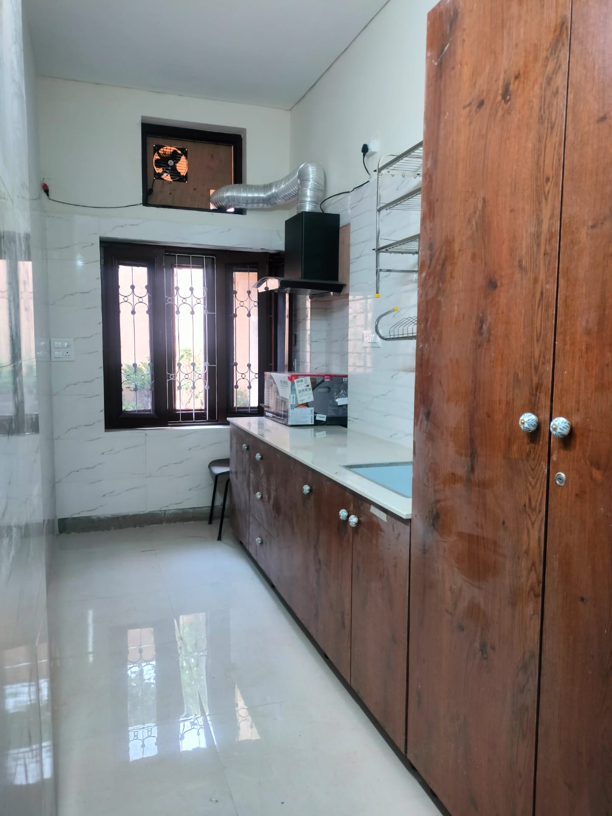 Kitchen, sector 14 2 Bedroom 1428 Sq.Ft. Independent House In Sector 14 Gurgaon 9790957