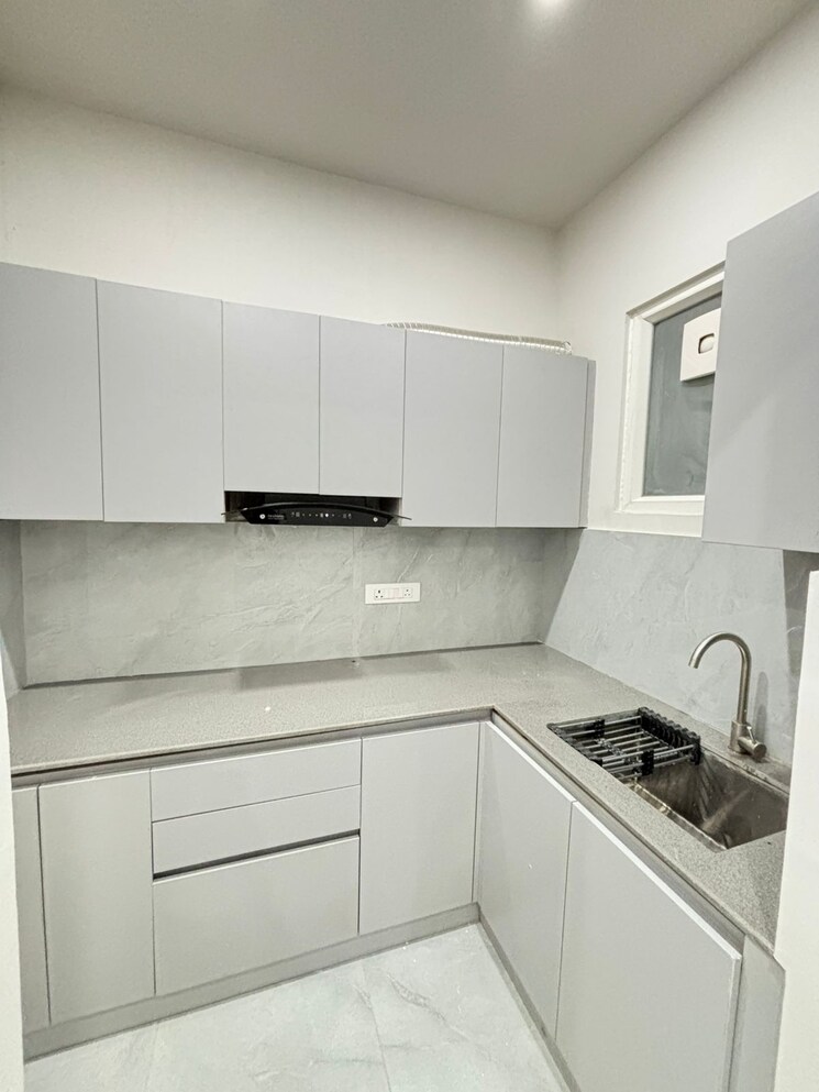 Kitchen, ansal-sushant-apartments 1.5 Bedroom 180 Sq.Ft. Builder Floor In Sushant Lok I Gurgaon 9791038