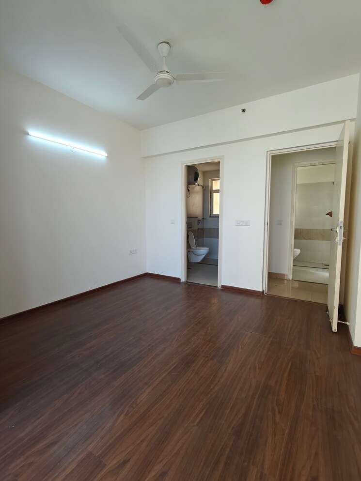 Room, m3m-marina 2 Bedroom 1330 Sq.Ft. Apartment In Sector 68 Gurgaon 9791106
