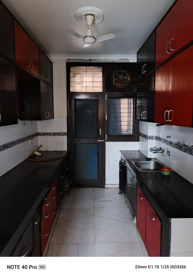 Kitchen, sector 22 dwarka 3 Bedroom 2000 Sq.Ft. Apartment In Sector 22 Dwarka Delhi 9791557